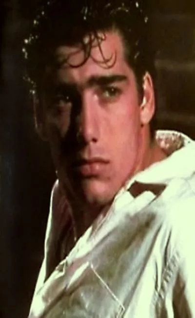 Ken Wahl